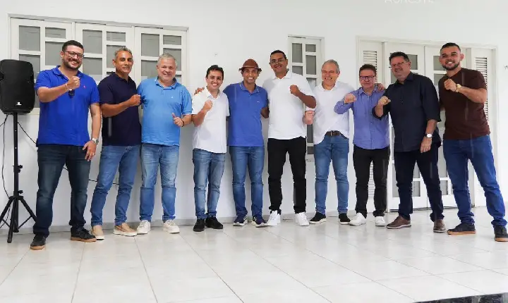 Ex-prefeitos declaram apoio a Allyson Bezerra em gesto de união inédita da oposição de Guamaré