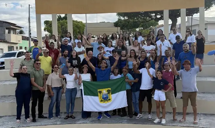 Prefeita Andrezza Brasil recebe pré-candidato Allyson Bezerra e lideranças em Sítio Novo
