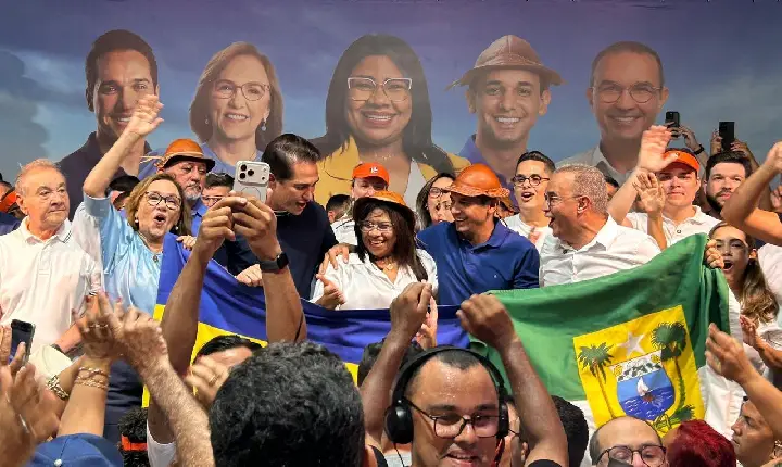 Em grande ato político, Prefeita Nilda anuncia apoio a Allyson Bezerra para Governo do RN