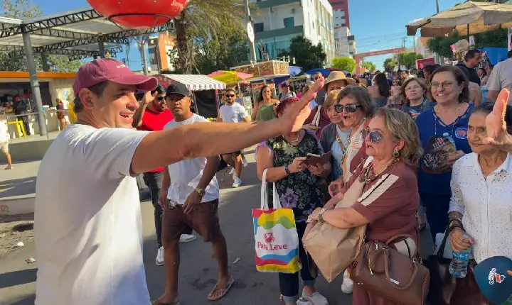 Cadu de Lula é abraçado pelo povo do Seridó na Feirinha de Sant’Ana, em Caicó