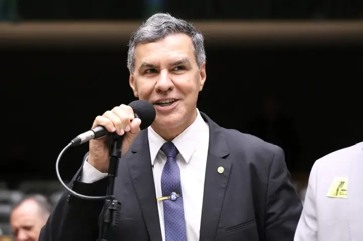 Câmara aprova projeto que reconhece a atividade circense como manifestação da cultura brasileira