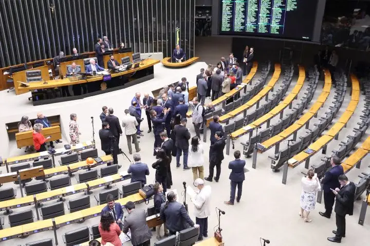 Câmara pode votar na próxima semana projetos ligados à saúde