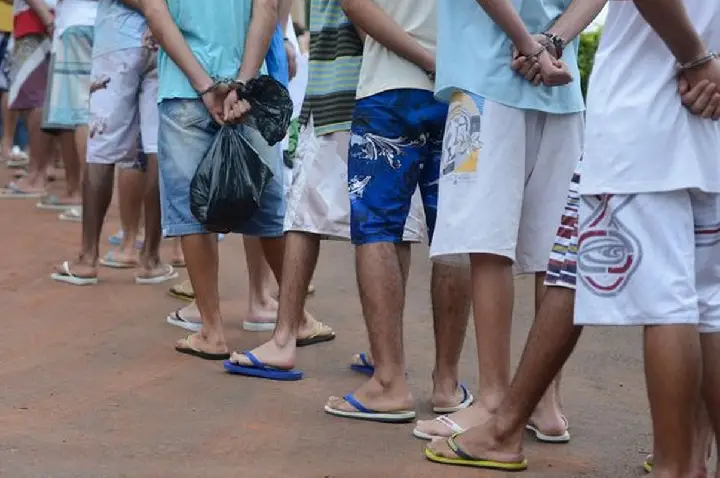 CCJ retoma nesta terça debate sobre redução da maioridade penal