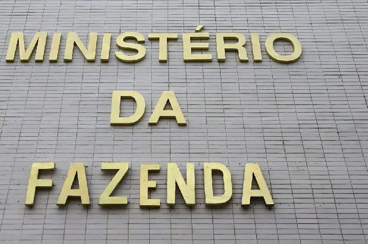 CMN adia bloqueio ambiental no crédito rural para 2027