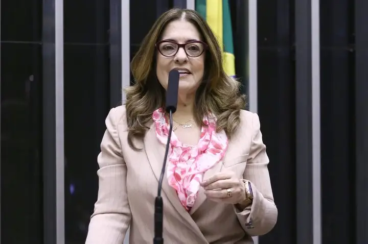 Comissão aprova acesso a direitos sociais e previdenciários a mulheres da pesca artesanal
