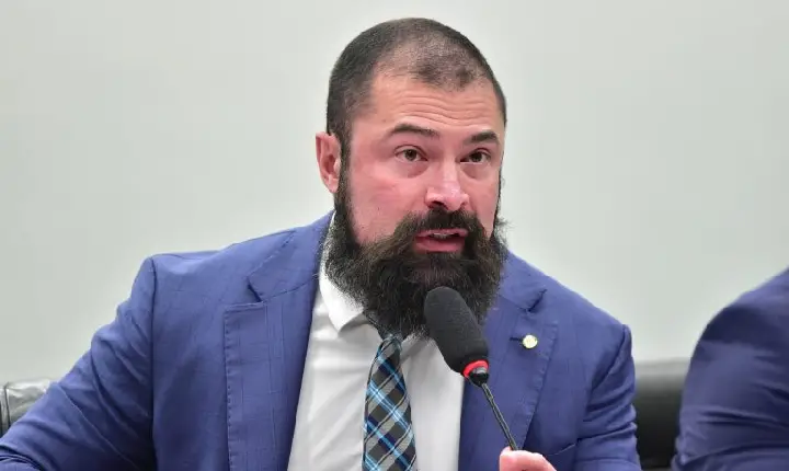 Comissão aprova pensão especial para dependentes de policiais mortos em serviço