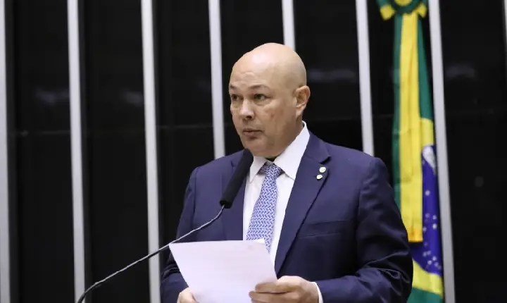 Comissão debate projeto que cria regras para contratos entre fornecedores e distribuidores