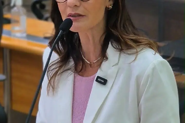 Cristiane Dantas cobra governo após atraso em pagamentos deixar cirurgias eletivas paradas no RN
