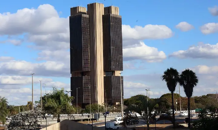 Indústria, comércio e sindicatos pedem queda mais forte da Selic