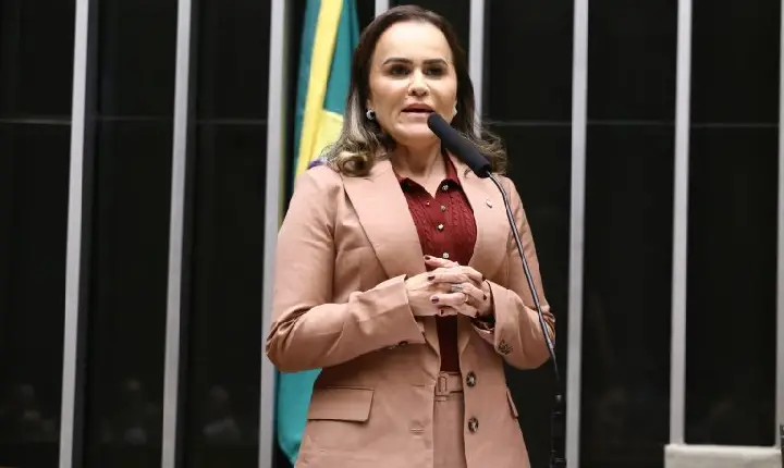 Proposta cria regras para segurança sanitária e controle de piscinas