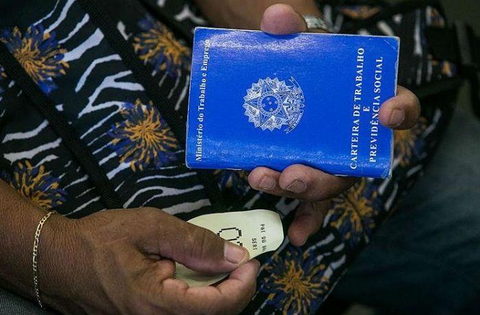 Desemprego é maior entre mulheres negras e jovens, aponta estudo do Ipea