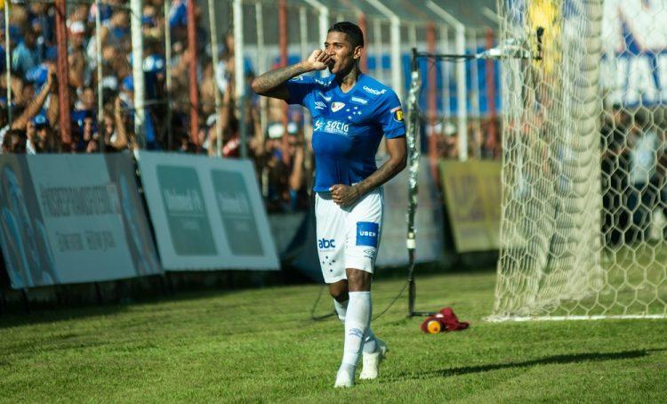 Após 2 gols na estreia do Mineiro, Raniel diz estar maduro no Cruzeiro