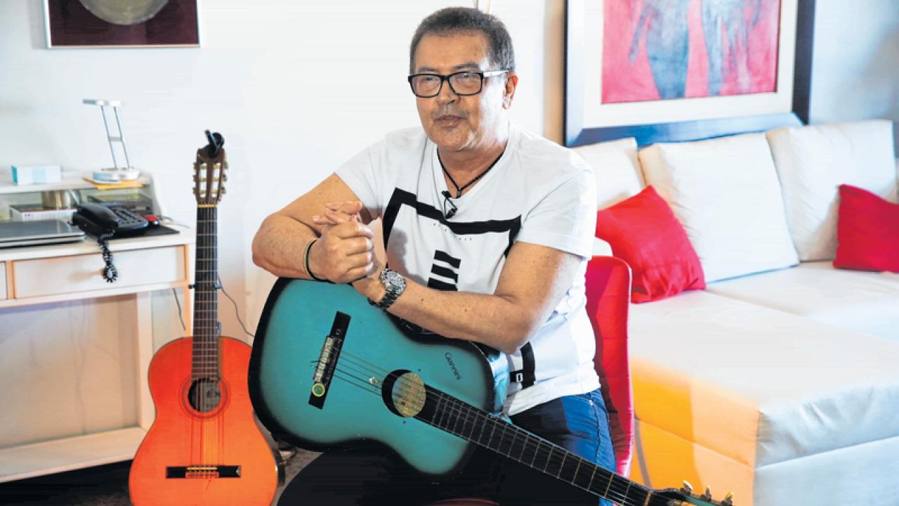 Beto Barbosa fala sobre retorno aos palcos e turnê na América do Norte