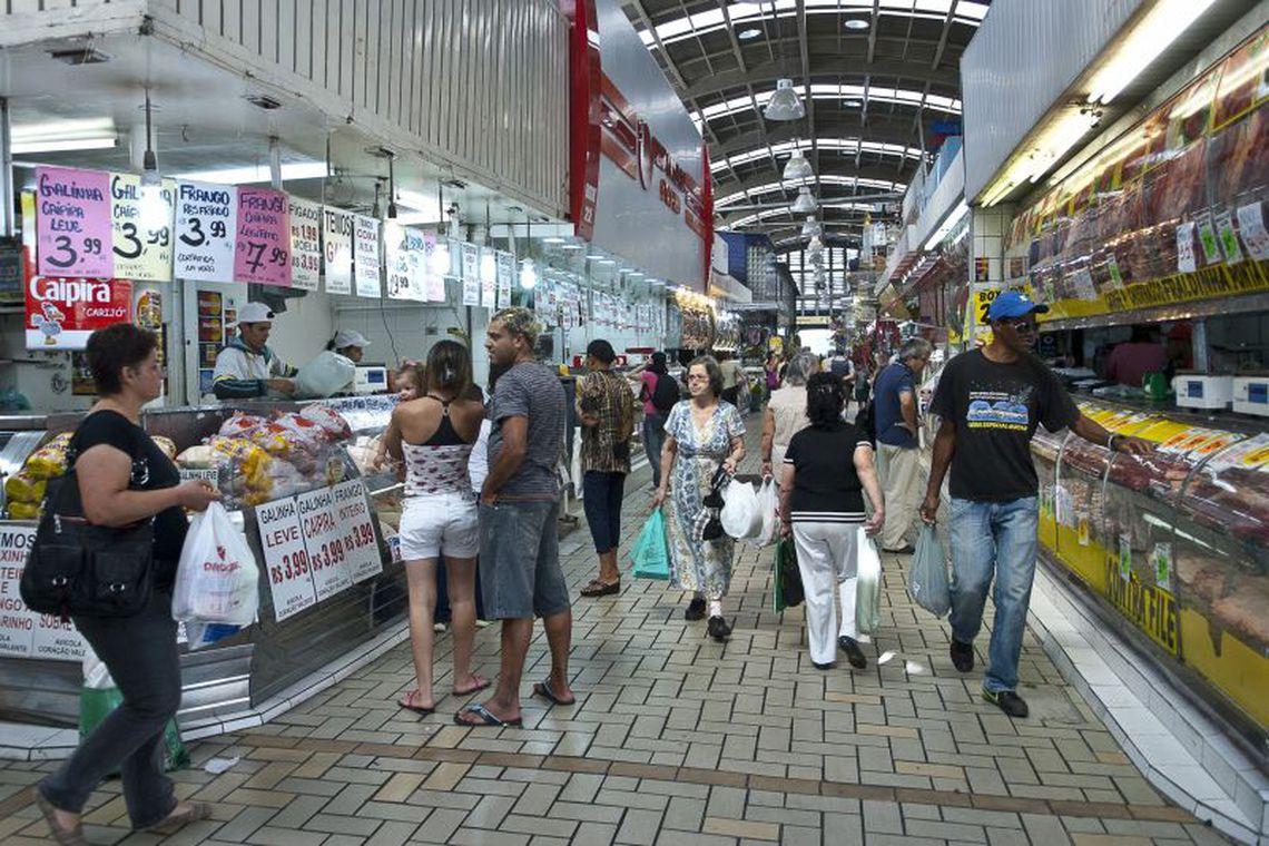 Confiança do Consumidor avança 12% em 2018