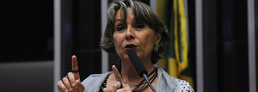 Isso é gravíssimo, diz Erika Kokay sobre mãe de miliciano no gabinete de Flávio Bolsonaro