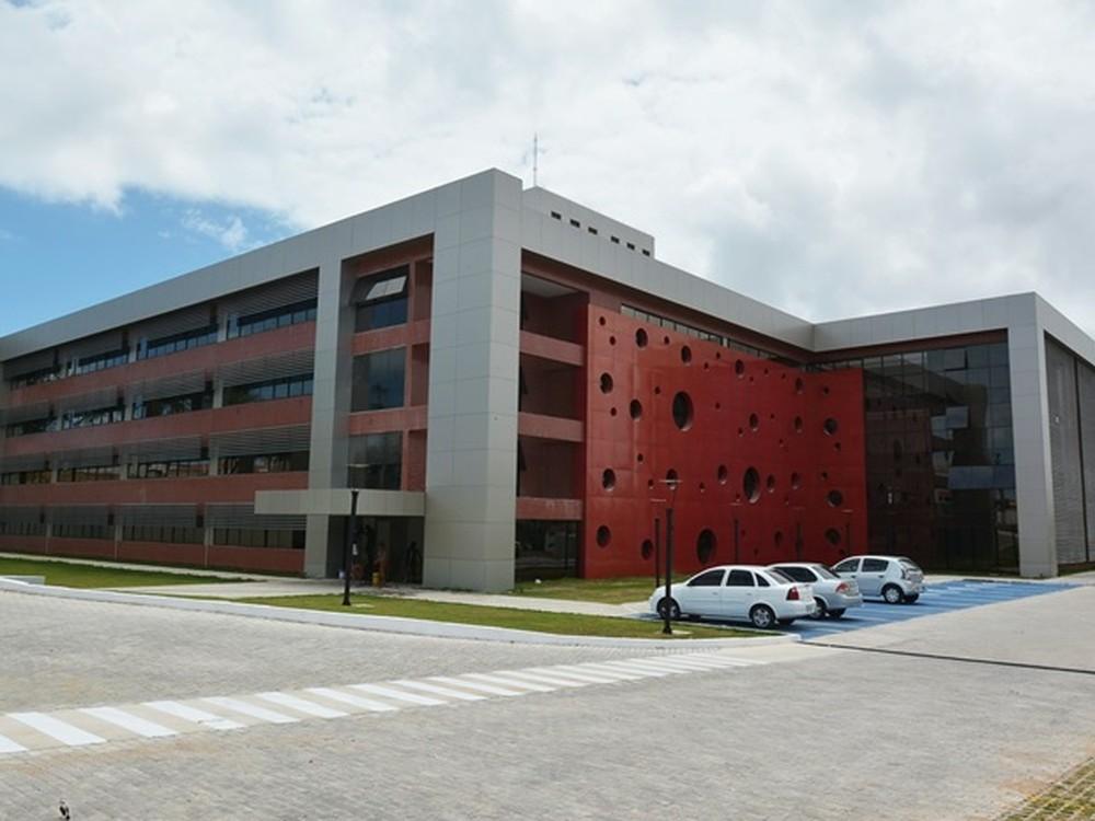 Metrópole Digital da UFRN abre vagas para professor com salário de R$ 10 mil