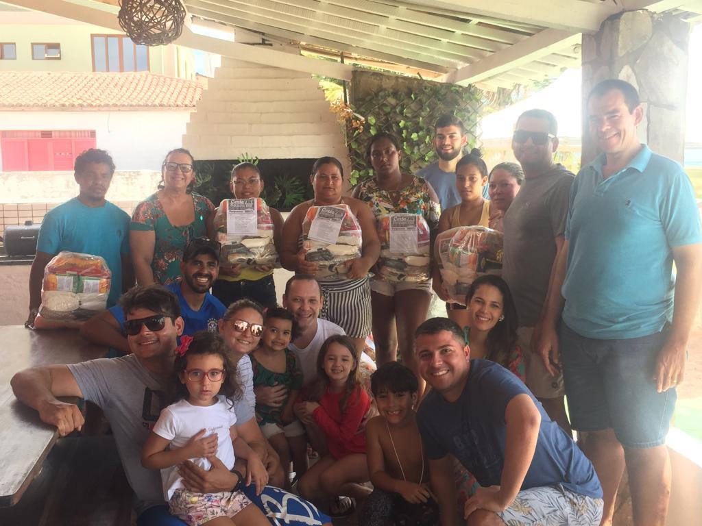 Moradores de Barra do Cunhaú receberam cestas básicas da Expedição Barra do Cunhaú 2019