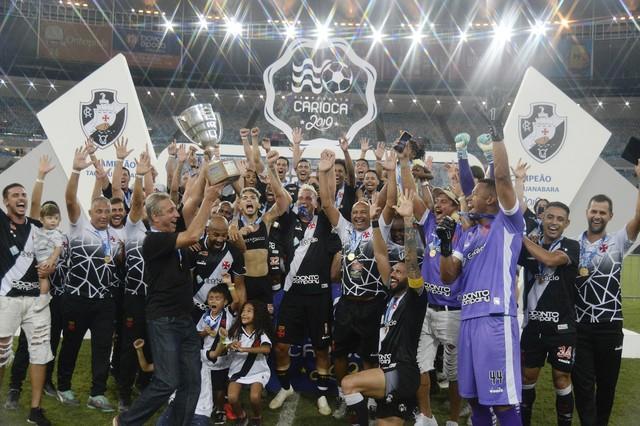 Defesa firme, revelação e reforços: os méritos do Vasco 100% na Taça Guanabara