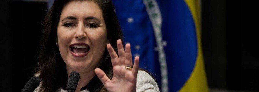 SIMONE TEBET LANÇA CANDIDATURA AVULSA E DISPUTA A PRESIDÊNCIA DO SENADO COM OITO