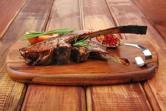 Prime rib ao vinagrete de tomate