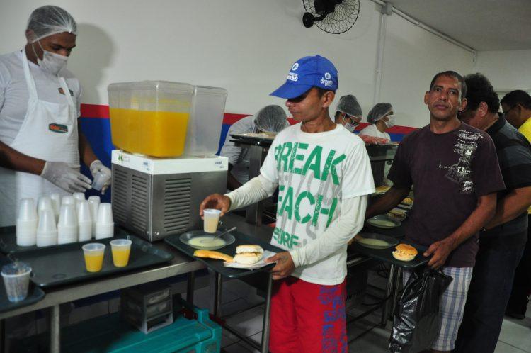 Governo do RN economiza R$ 80 milhões com revisões de contratos