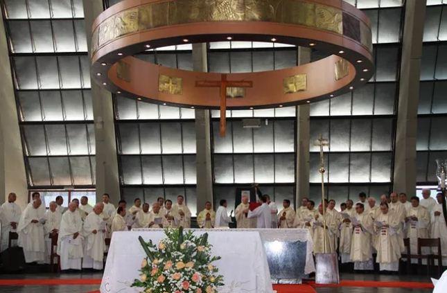 Missa dos Santos Óleos acontece nesta quinta (17) na Catedral Metropolitana de Natal
