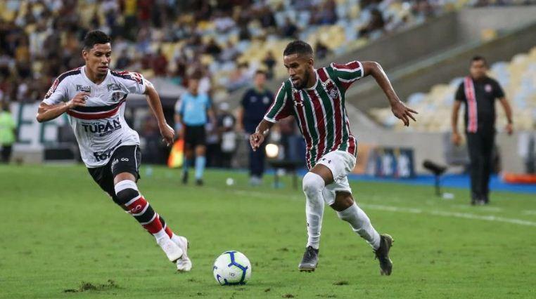 Por classificação, Santa Cruz encara tabu de 30 anos contra Fluminense