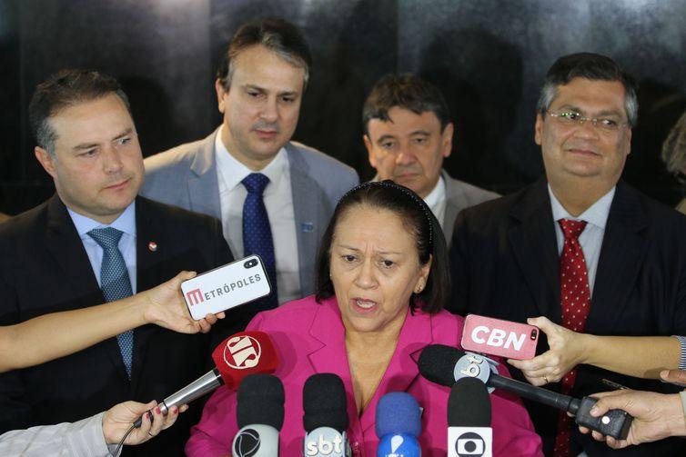 Governadores do Nordeste pedem a Bolsonaro revisão de bloqueio nas universidades