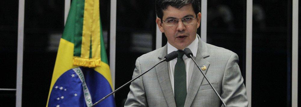 RANDOLFE DIZ QUE PEDIRÁ IMPEACHMENT DE ABRAHAM WEINTRAUB