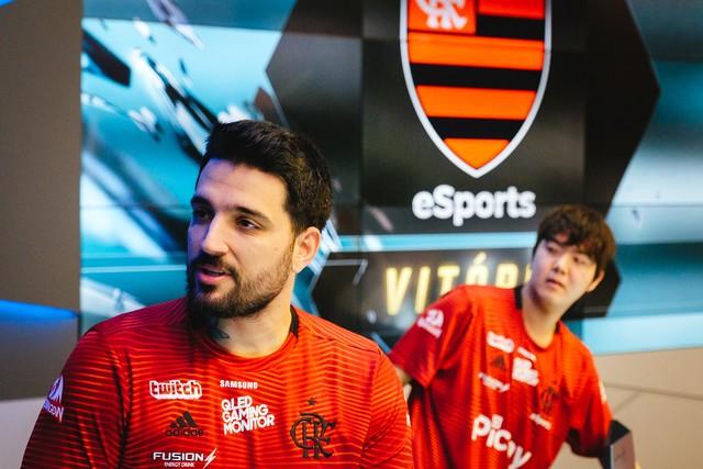 CBLoL 2019: líder do Flamengo, brTT se aventura na música e vislumbra parceria com Caju