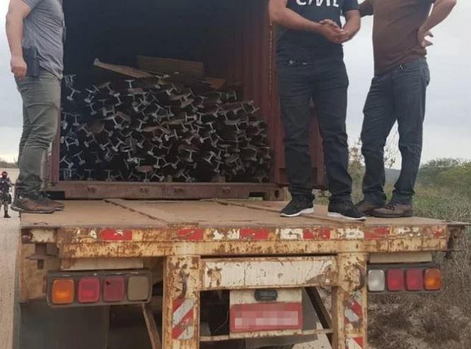 Grupo é preso suspeito de roubar trilhos da linha férrea de Soledade