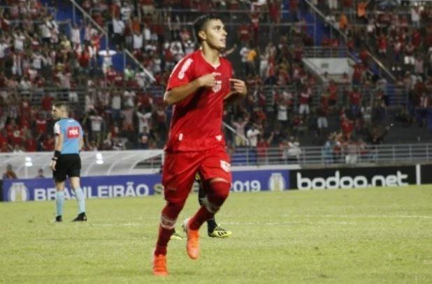 CRB bate o Criciúma por 2 a 0 o e volta a vencer na Série B