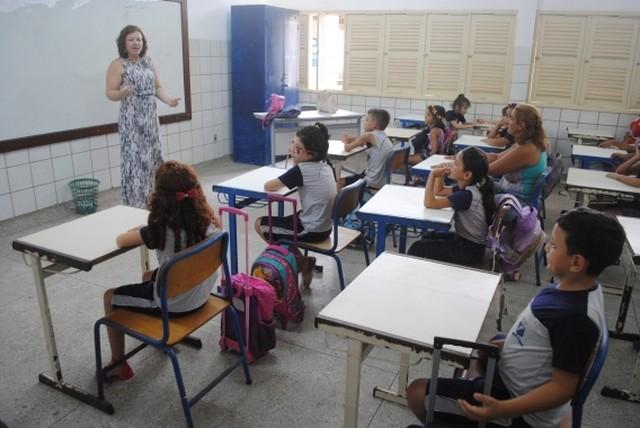 Prefeitura de Natal convoca 24 professores e anuncia novo concurso para cargos efetivos