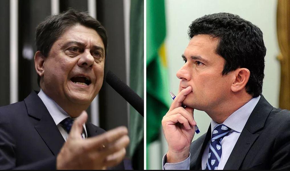Damous: junto com celular de Cunha, Moro escondeu as estranhas do golpe de 2016