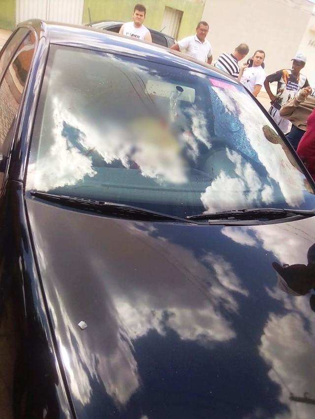 Mossoró registra segundo homicídio do dia, com mais um homem morto a tiros dentro de carro