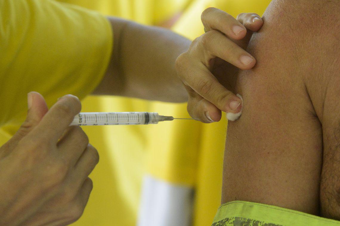 Pacientes especiais têm calendário de vacinação atualizado