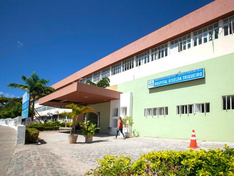 Servidores da saúde paralisam atividades e realizam ato nesta sexta