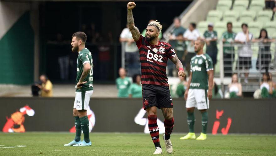 Análise: sem fazer força, Flamengo ratifica superioridade sobre o Palmeiras no embalo de Gabigol