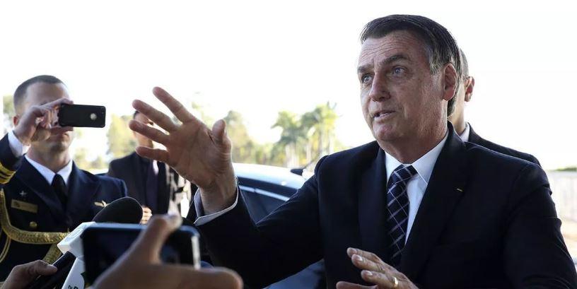 Bolsonaro quebrou decoro e pode sofrer impeachment, aponta editorial do Estado de S. Paulo