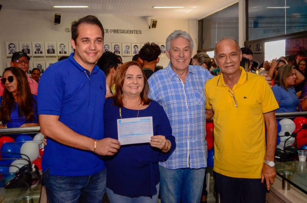 Grande festa em Parnamirim marcou filiação da vice-prefeita Elienai Cartaxo ao PL