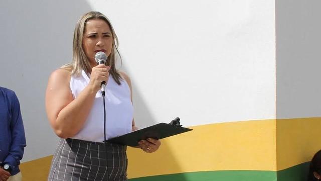 Justiça afasta prefeita na Paraíba que não paga os salários dos servidores há mais de seis meses