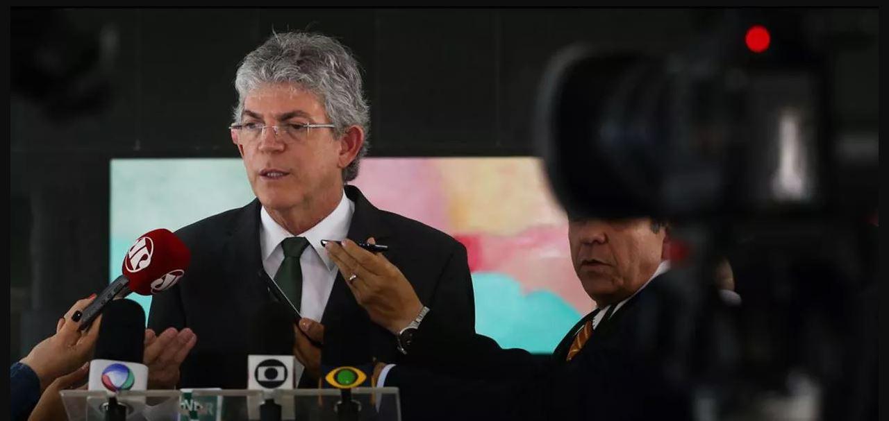 Ricardo Coutinho: fui surpreendido em meio a uma acusação genérica e vou provar minha inocência