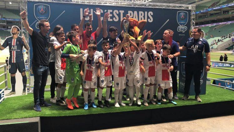 Escola de futebol de Natal conquista três títulos em São Paulo