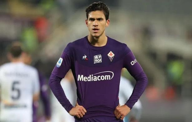 Fiorentina libera e Pedro fica muito perto de fechar com o Flamengo