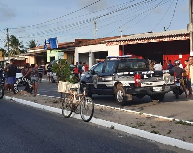 Homem é assassinado a tiros dentro de borracharia na Grande Natal