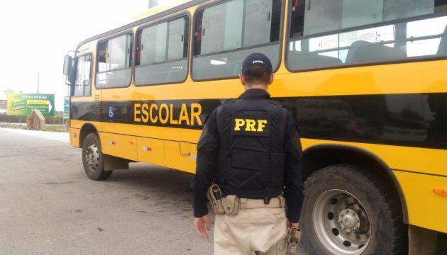 PRF apreende ônibus da prefeitura de Goianinha por desvio de finalidade