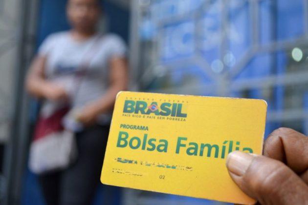 Reforma do Bolsa Família vai incluir novo salário e bonificação