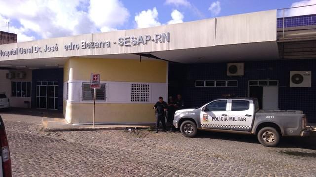 Suspeitos de assalto são baleados e presos na Zona Norte de Natal