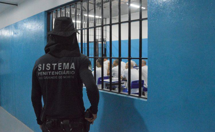 Para evitar prejuízo de R$ 60 milhões, Governo do RN cancela licitação com fornecedor de refeições