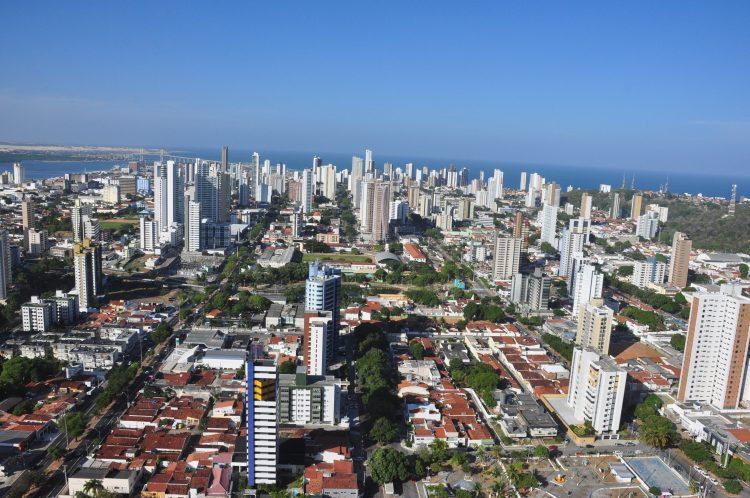 Projeto do Plano Diretor libera prédios até 100 metros, muda regras na orla e acaba proibição em Ponta Negra